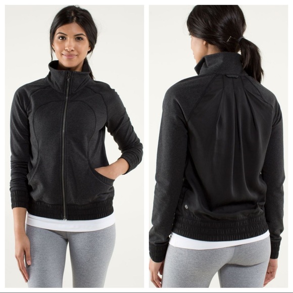 lululemon athletica Jackets & Blazers - Lululemon Blissed Out Black Jacket Sz 2 EUC